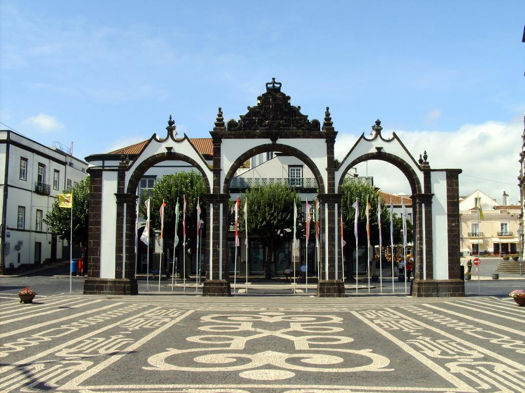 Mae De Deus * Ponta Delgada (Sao Miguel)